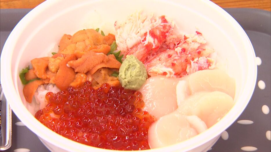 「勝手丼」が名物 和商市場