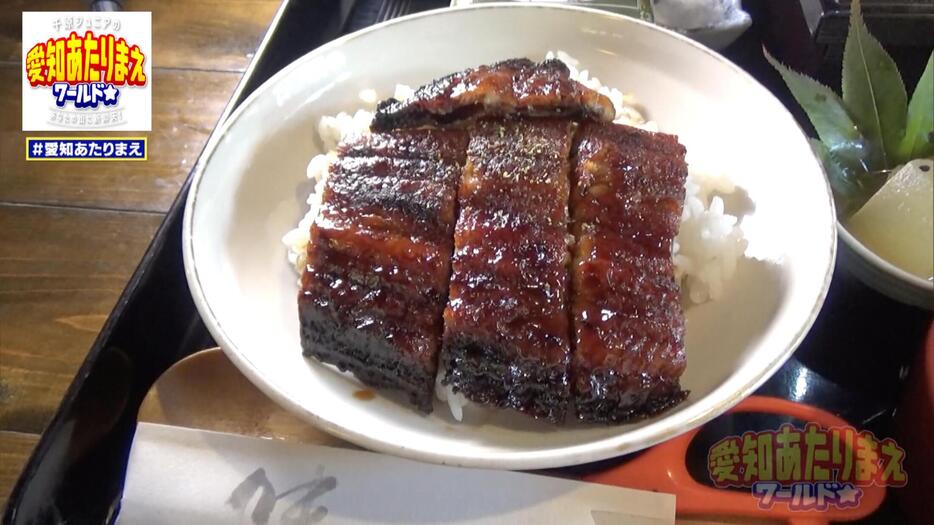 うなぎとそばの珍しいセットが店の看板メニュー