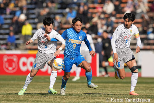 大津と対戦した福井商[写真]=柳澤健太