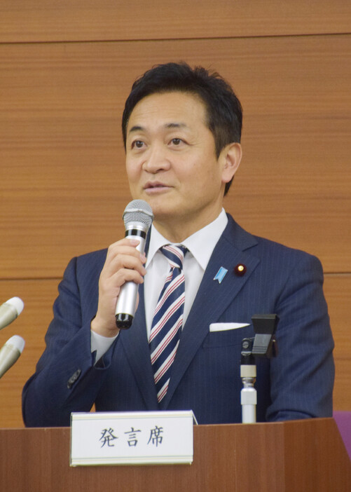 講演する国民民主党の玉木雄一郎代表（役職停止中）＝１８日午後、東京都港区