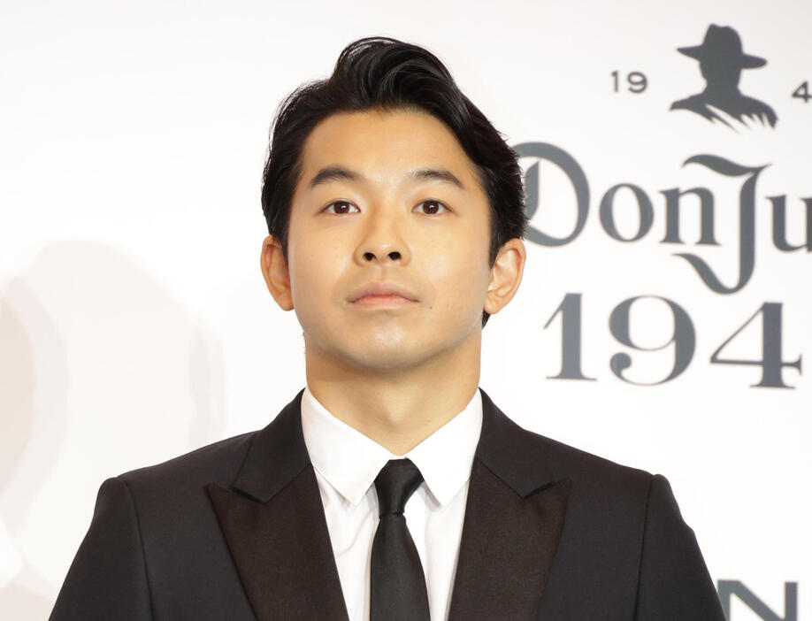 「GQ MEN OF THE YEAR 2024」を受賞した仲野太賀（撮影・中島郁夫）