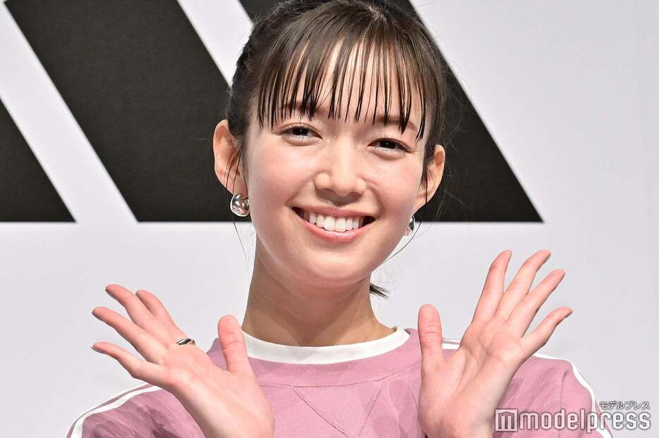 佐藤栞里