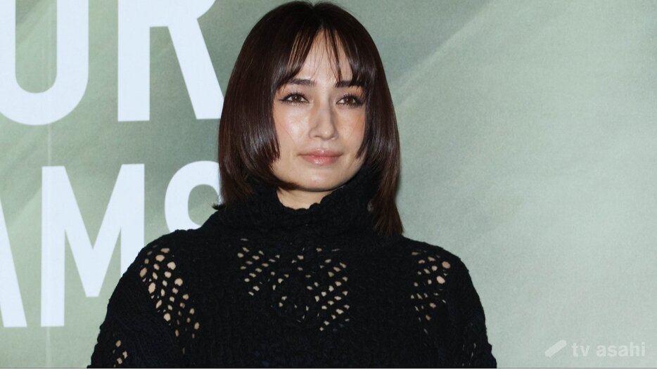 佐田真由美、ジュエリーブランド一時休止を発表「納得する商品を作れない現状」