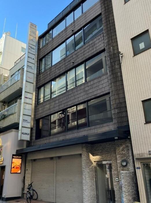 サムデイが入居する東京都港区のビル