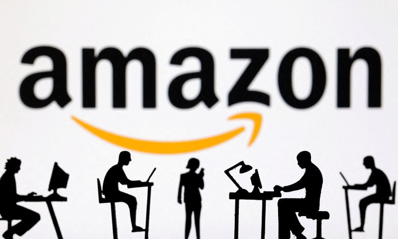 　１２月１２日、米アマゾン・ドット・コムはトランプ次期米大統領の就任基金に１００万ドルを寄付するとともに、就任式の様子を動画サービス「プライムビデオ」で配信する。２月撮影（２０２４年　ロイター／Dado Ruvic/Illustration）