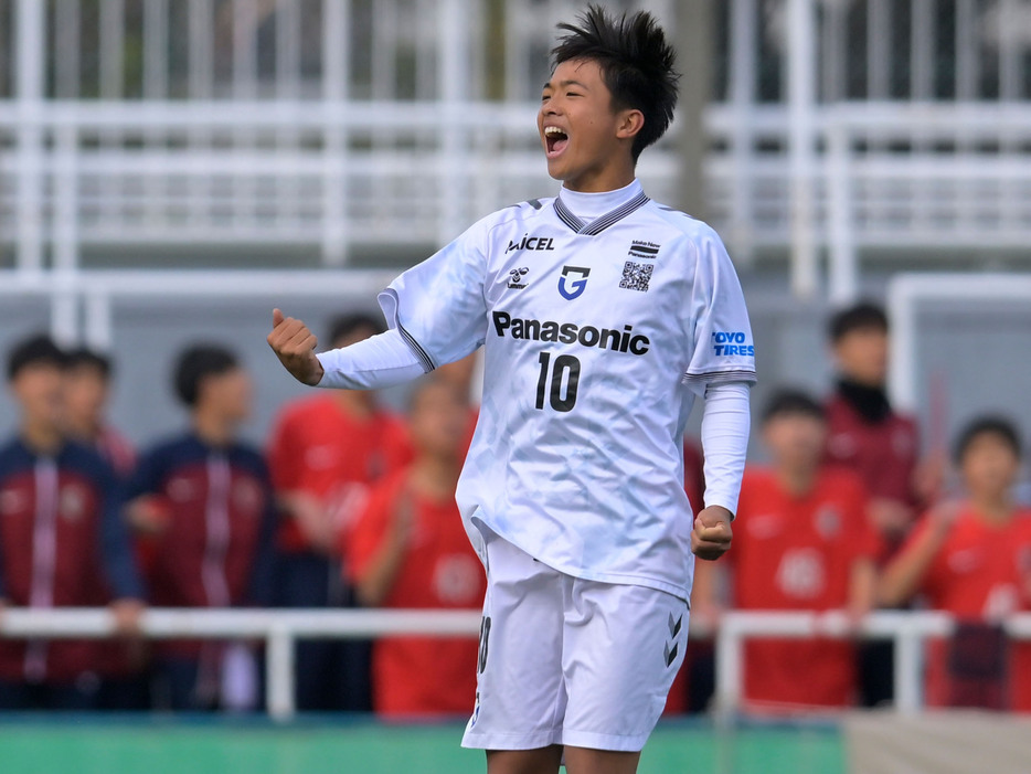 FW城阪光喜(3年=DREAM FC)(Koki NAGAHAMA/GEKISAKA)