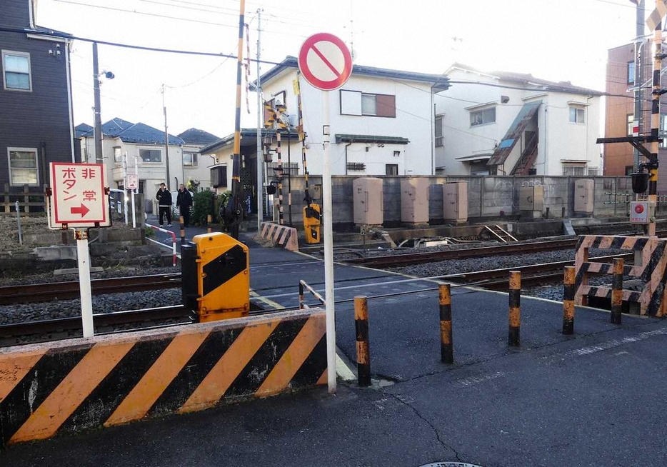 現場となった東武東上線の踏切