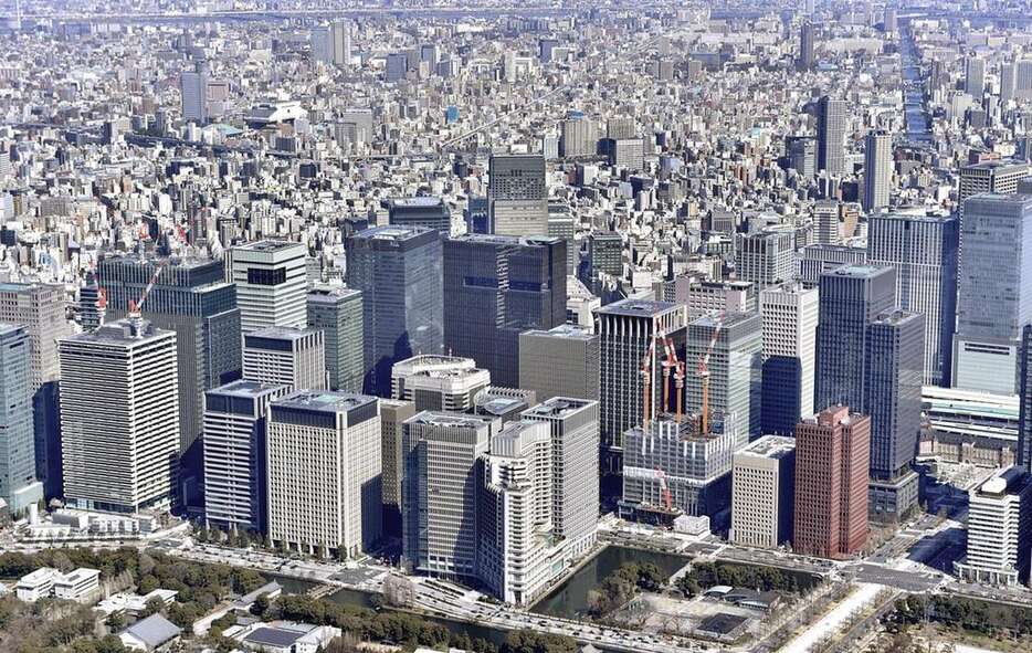 大手企業の本社が集積する東京・丸の内の高層ビル