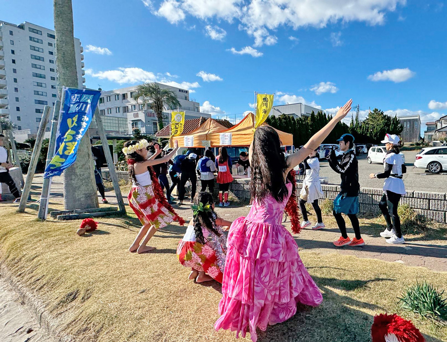 コース途中の催し＝いずれも鴨川