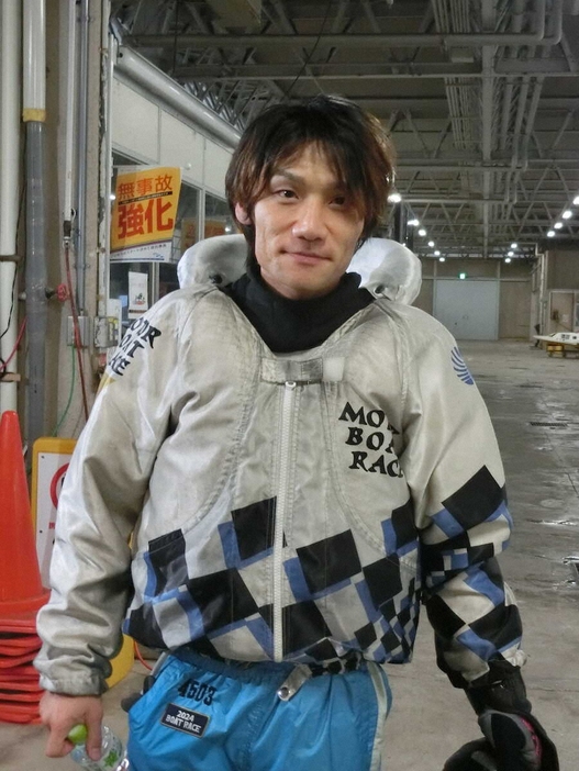 上野真之介