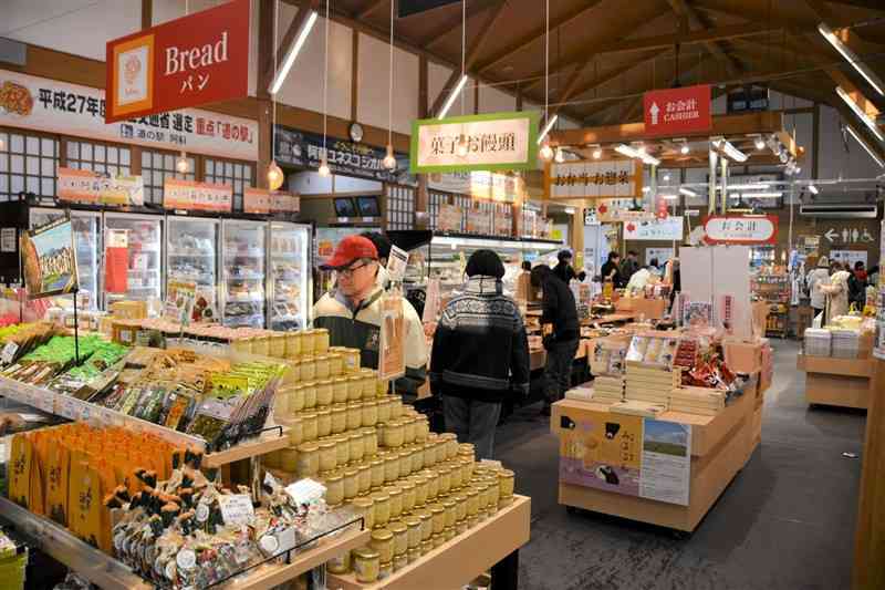 「イチオシ道の駅グランプリ」で熊本県内の総合1位に輝いた道の駅阿蘇＝23日、阿蘇市