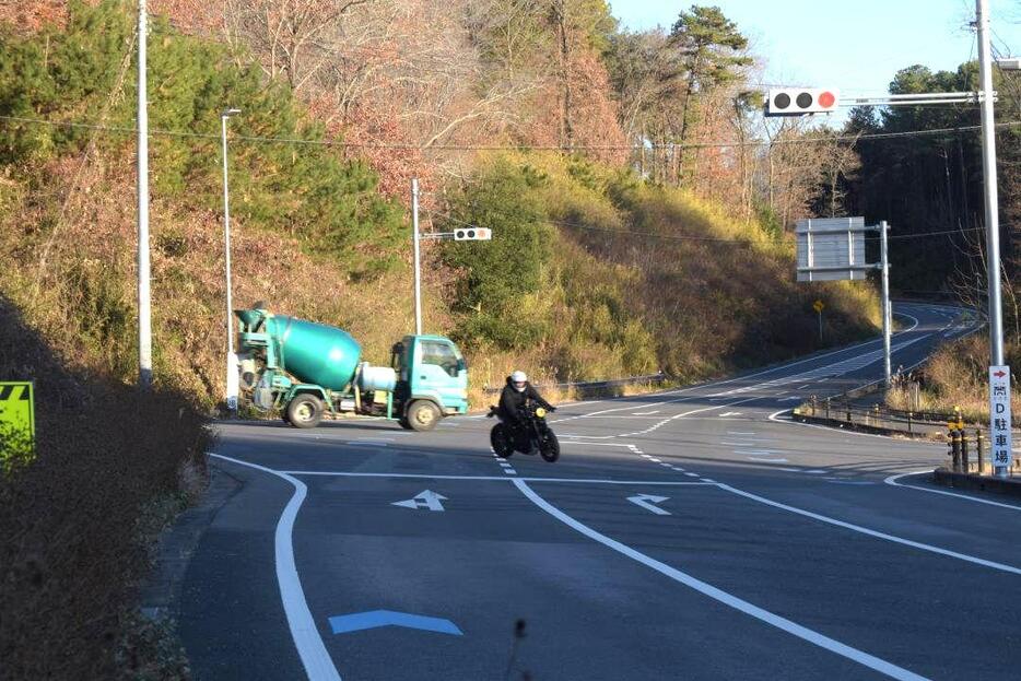 昨年事故が多発した「道の駅かさま北」交差点=笠間市平町