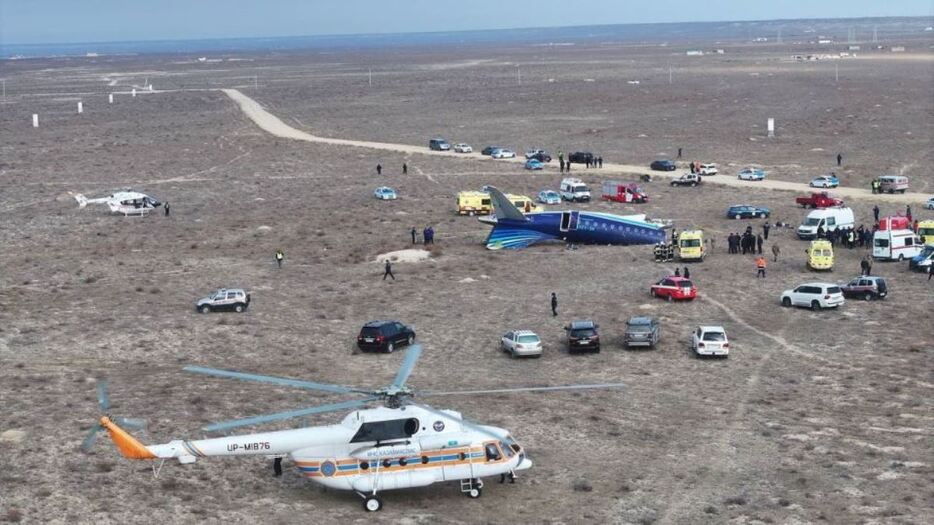 アゼルバイジャン航空の機体がカザフスタン・アクタウ近郊で墜落した