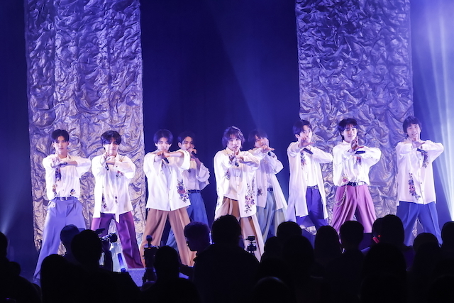 BOYZTERIOS from BATTEL BOYS ライブ写真より