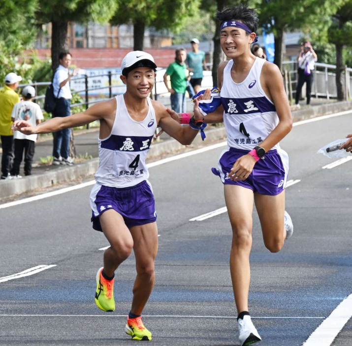 全国高校駅伝（２２日、京都市）に初出場する鹿児島工高校陸上部