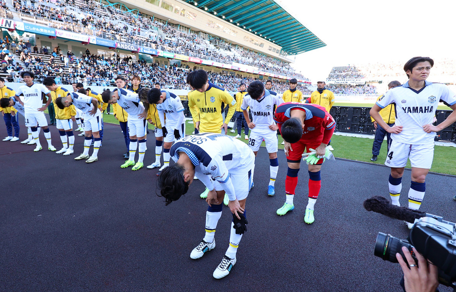 磐田は1年でJ2に降格することが決定した