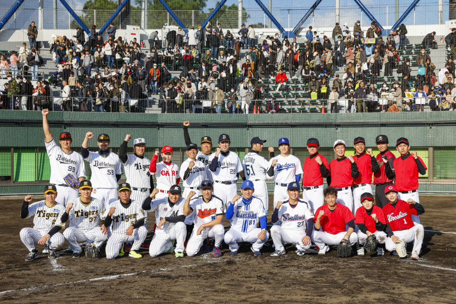 『カンテレスポーツ大晦日特番（仮）』プロ野球レジェンド軍vs芸能人オールスターズ　野球対決（C）カンテレ