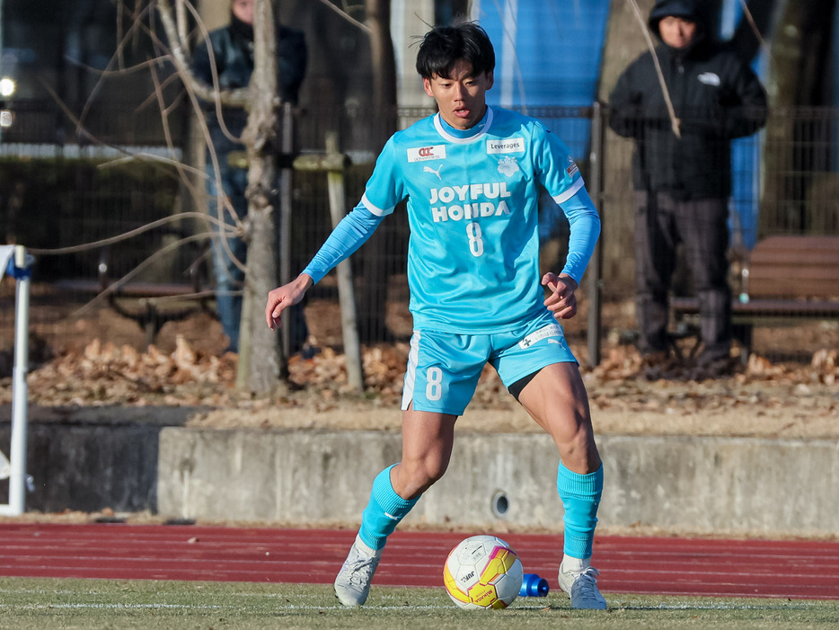 MF竹内崇人が来季から相模原へ(Kaoru WATANABE/GEKISAKA)