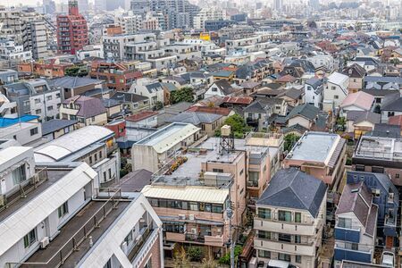 築年数のたった中古マンションが人気の理由は「安さ」だけではない（写真はイメージ、Kristi Blokhin／Shutterstock.com）