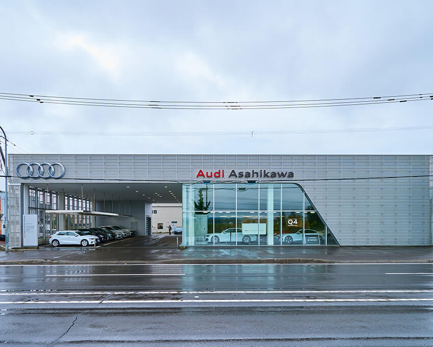 「Audi Asahikawa」では急速充電器が設置されている。