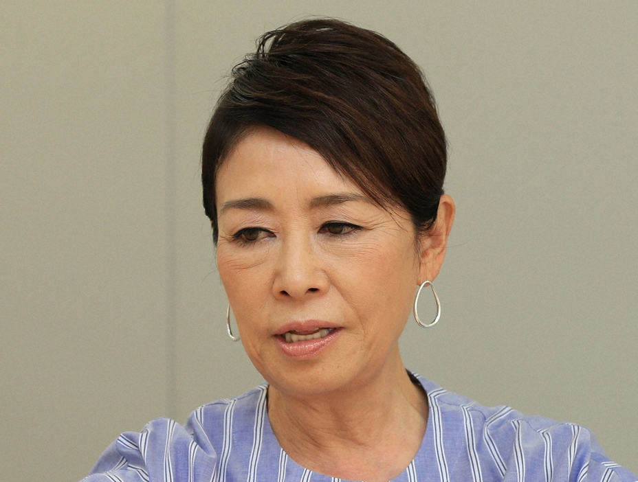 安藤優子氏