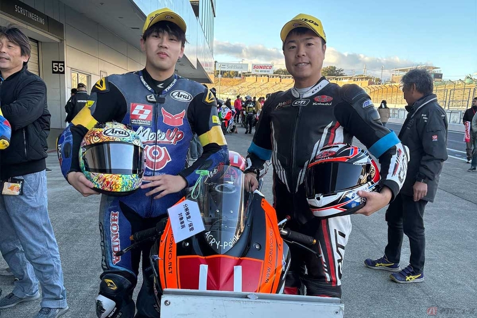 最後の鈴鹿4時間耐久レースで優勝を果たした大久保光選手と中村龍之介選手