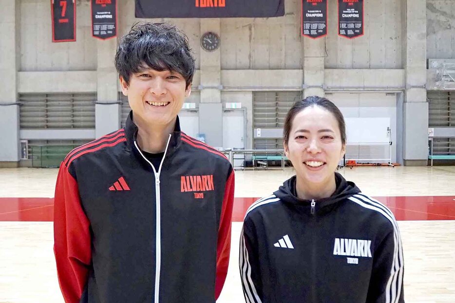 A東京トレーナーの五十嵐清さんと運営責任者である細谷茉生さん