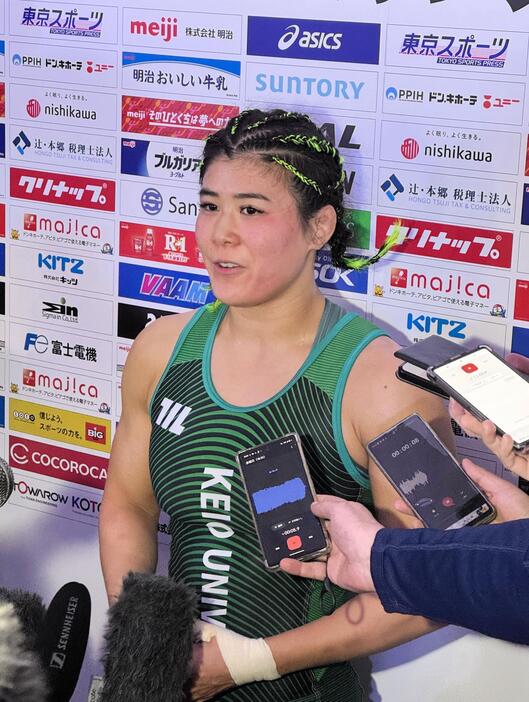 　かつての主戦場だった６２キロ級に再び落として優勝した尾崎野乃香