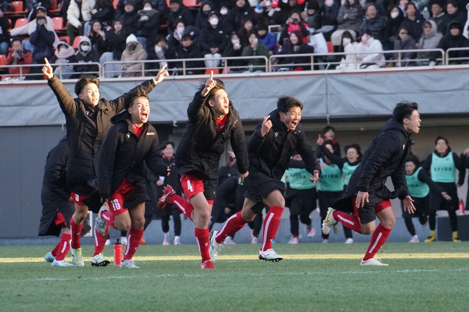 東福岡イレブン (写真=矢島公彦)