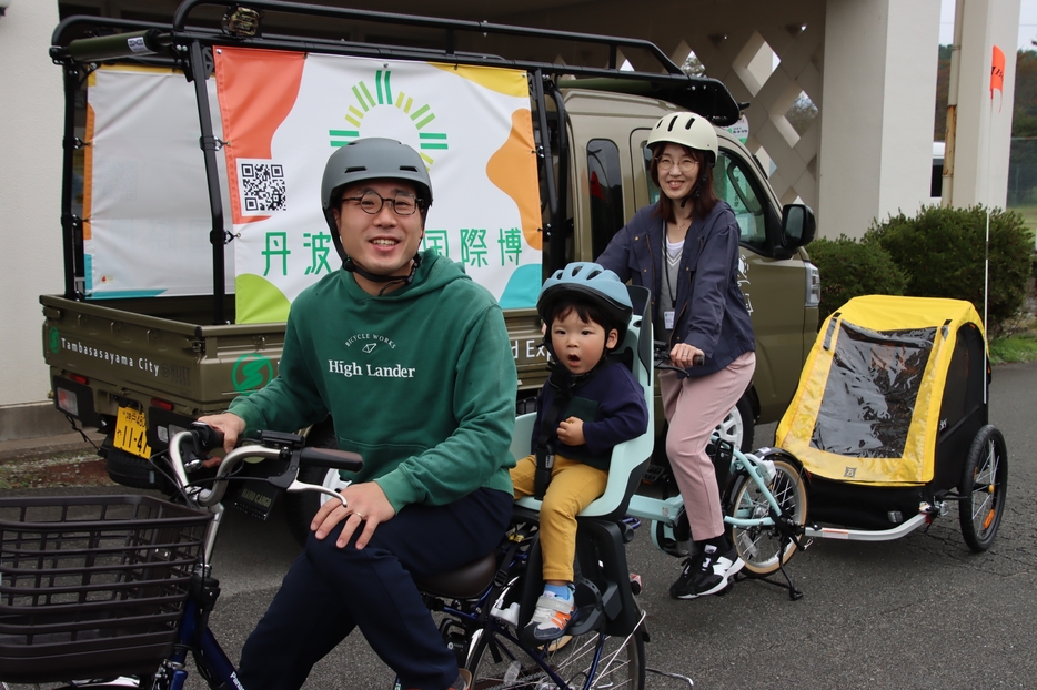 東部3カ所に設置された「丹波篠山自転車さんぽ」の電動アシスト自転車＝兵庫県丹波篠山市日置で