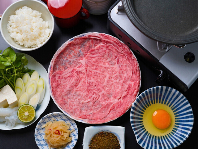 すき焼き・出汁しゃぶ専門店が三越前にオープン