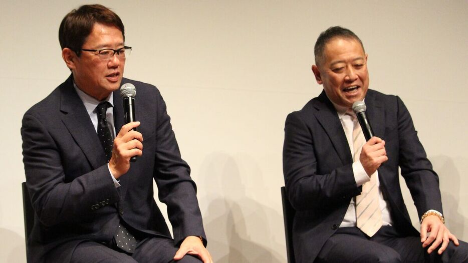 球界再編問題を振り返った古田敦也氏（左）、磯部公一氏（カメラ・臼井恭香）