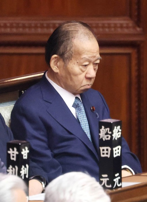 2024年2月20日、衆院本会議に出席した二階俊博氏（写真：つのだよしお/アフロ）