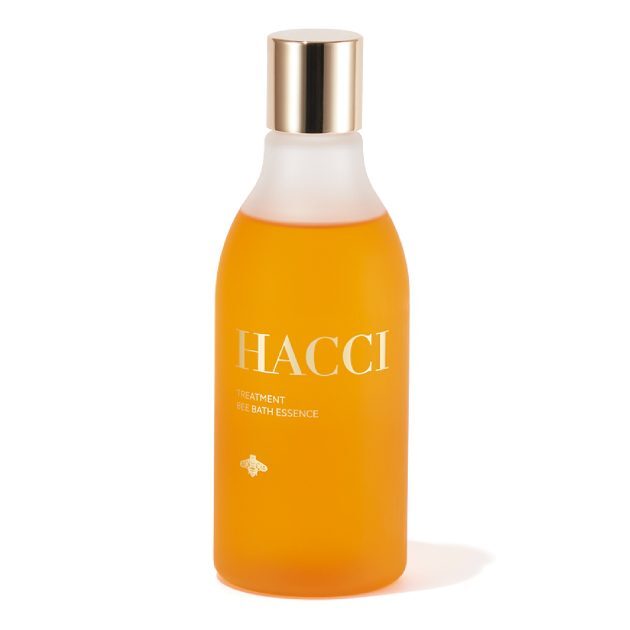 HACCI トリートメント BEE バスエッセンス 250mL 7,700円（HACCI TEL.0120・1912・83）