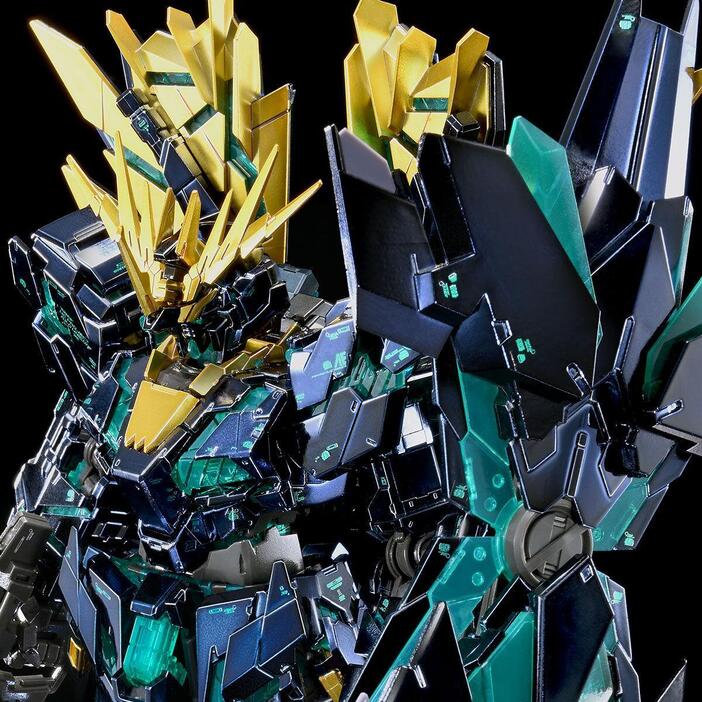 「機動戦士ガンダムUC」の最終決戦仕様のユニコーンガンダム2号機 バンシィ・ノルンのガンプラ「【抽選販売】RG 1／144 ユニコーンガンダム2号機 バンシィ・ノルン（最終決戦仕様）［スペシャルコーティング］」（c）創通・サンライズ