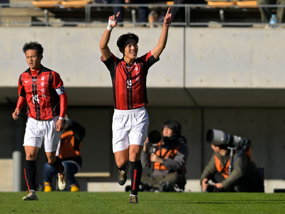 日章学園高はFW水田祥太朗が1得点を記録するなど、6ゴールで快勝。2回戦で矢板中央高の堅守を上回ることを誓った。(写真協力=高校サッカー年鑑)(Koki NAGAHAMA/GEKISAKA)