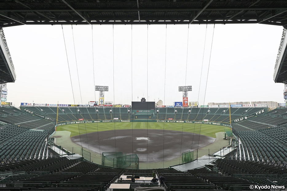 阪神の本拠地・甲子園球場 (C) Kyodo News