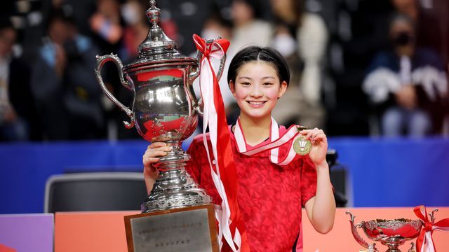 全日本選手権女子シングルスで高校生チャンピオンになった宮崎友花選手(写真：西村尚己/アフロスポーツ)