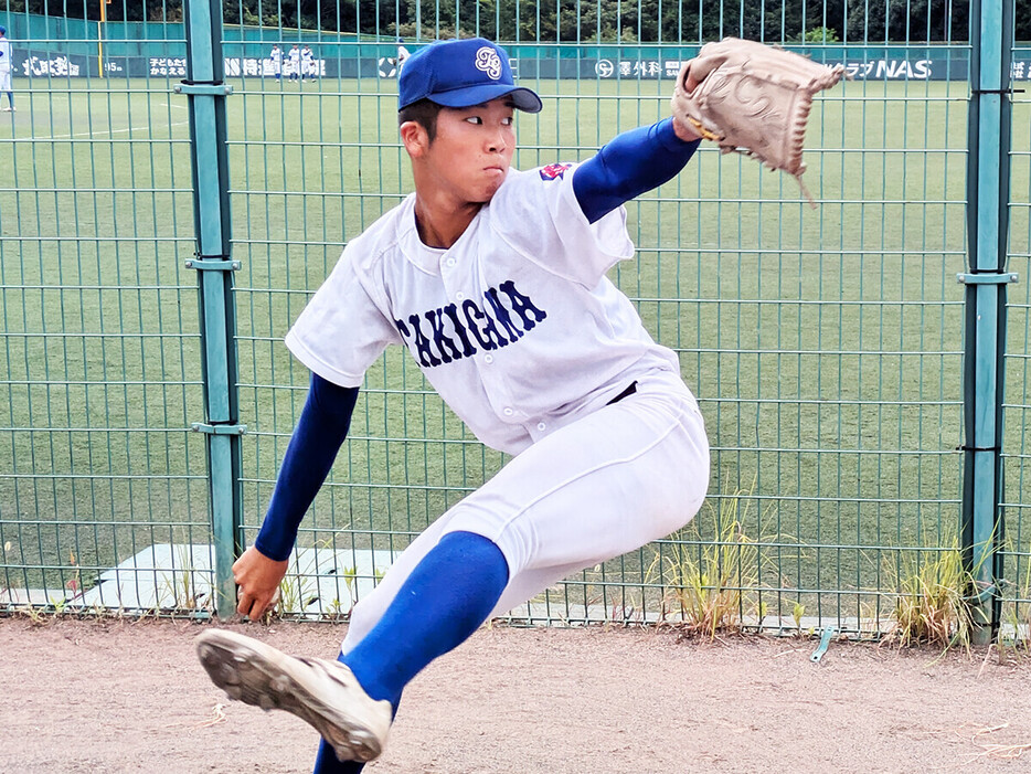 滝川高校のドラフト候補・新井瑛太　photo by Kikuchi Takahiro