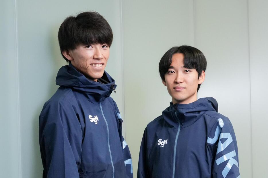 SGホールディングスの近藤幸太郎（左）と佐藤一世