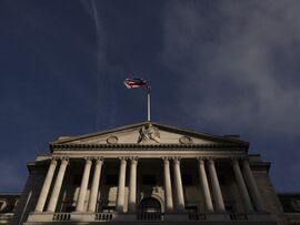 The Bank of England in London. Photographer: Jason Alden/Bloomberg