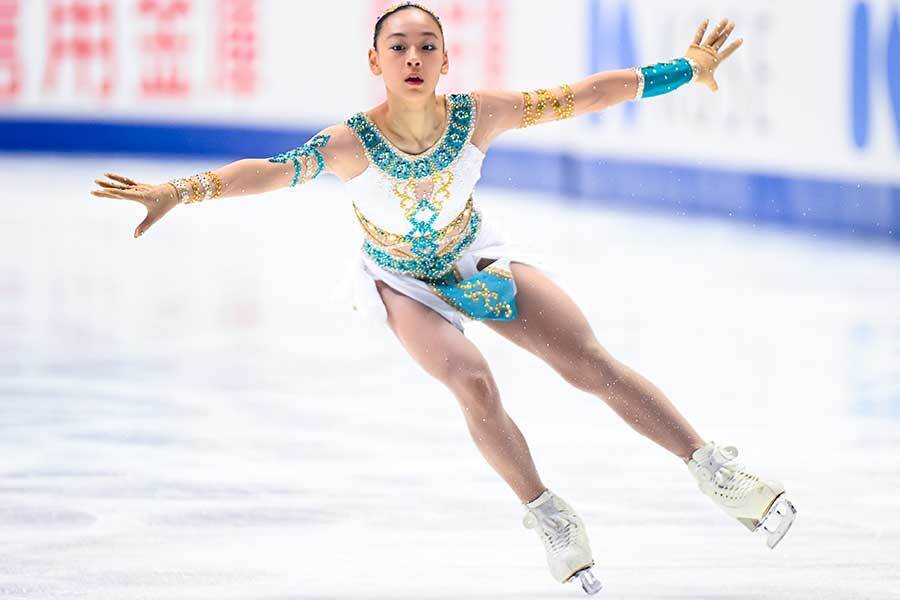 全日本フィギュアのフリーに登場した岡万佑子【写真：中戸川知世】