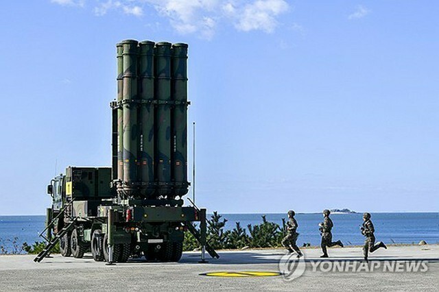 弾道ミサイル迎撃システム「天弓2」（韓国軍提供）＝（聯合ニュース）≪転載・転用禁止≫