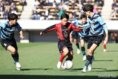 矢板中央が岡山学芸館との名門対決制し2回戦へ！ [写真]＝佐藤博之