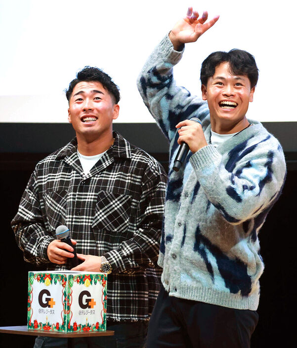 トークショーに参加した浅野（左）と中山（カメラ・堺　恒志）