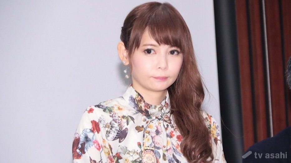 中川翔子、芸能界引退も考えた大手術を公表「すごい希少な病気にかかった」