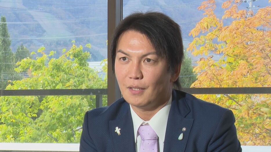 白馬村・丸山俊郎村長