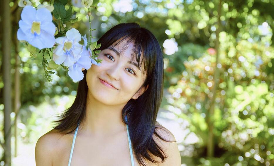 「ヤンマガWeb」に登場した福井梨莉華さん（c）岡本武志／ヤンマガWeb