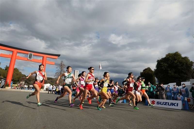 富士山女子駅伝スタートの様子