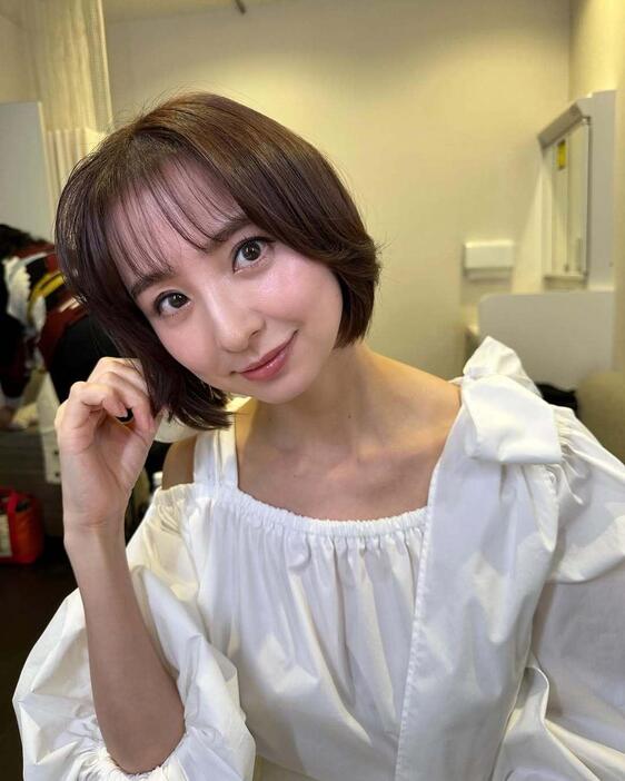 篠田麻里子（インスタグラムshinodamariko3より）